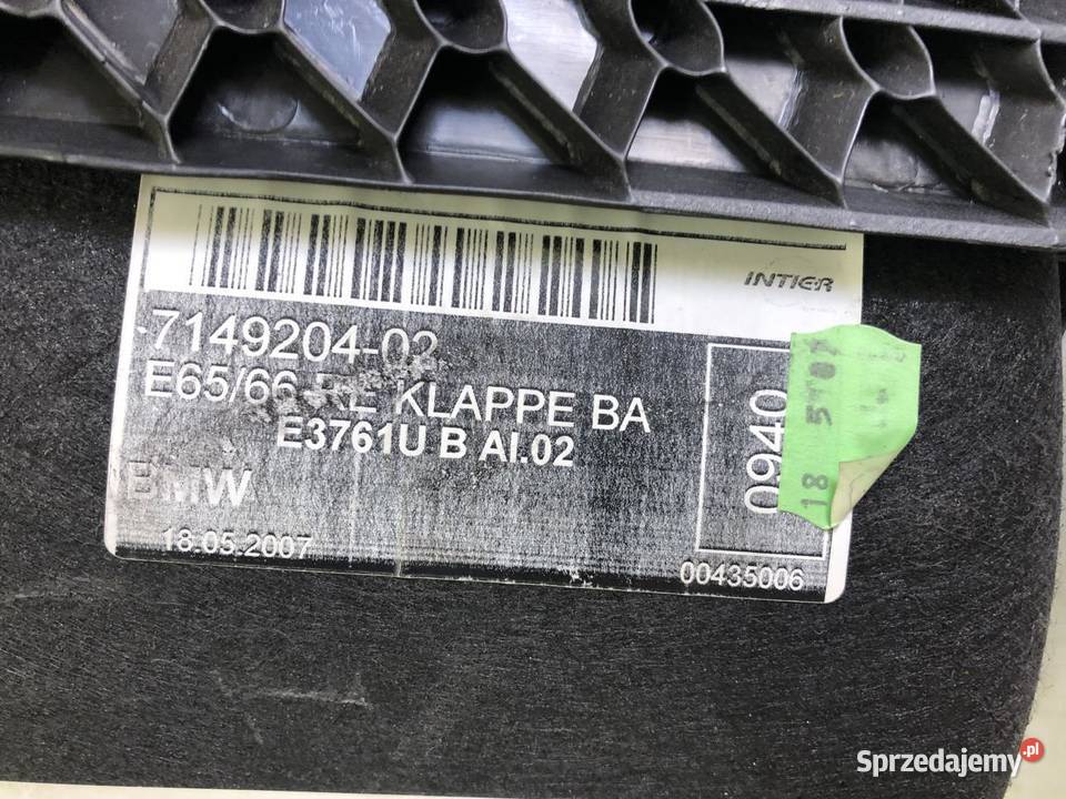 BOCZEK BAGAŻNIKA PRAWY 7149200 BMW E65 LIFT wielkopolskie