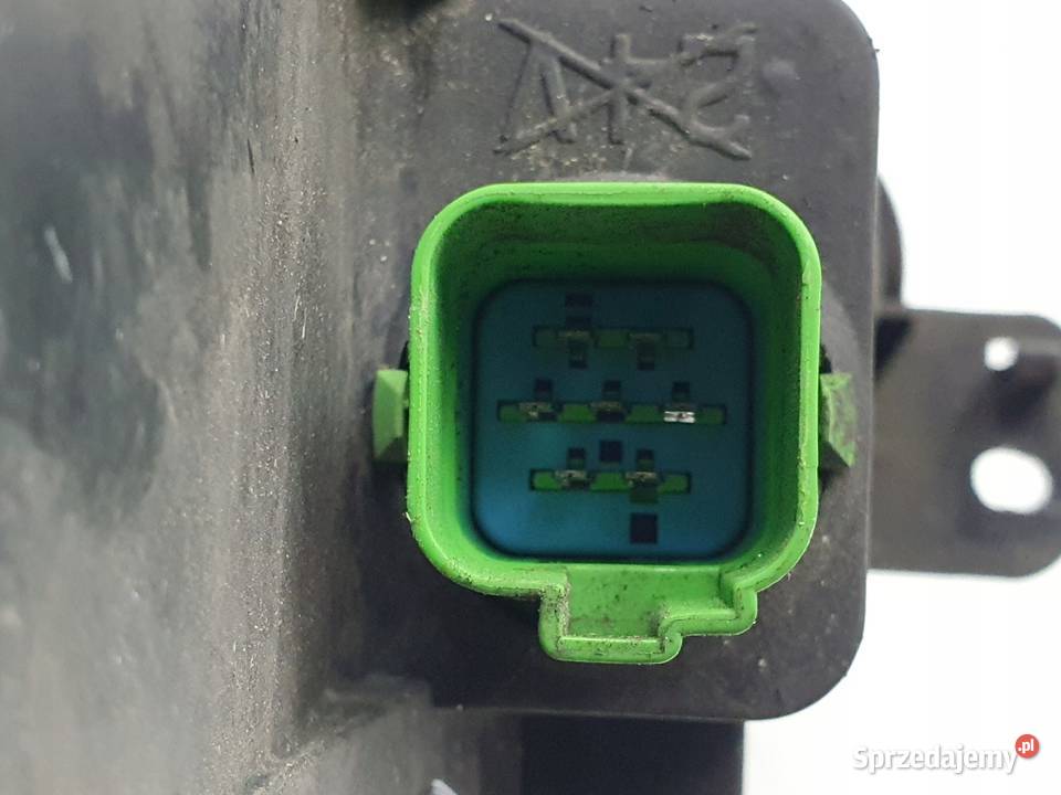 LAMPA PRAWA Ford Fiesta Mk5 Mk6 0205r PRZEDNIA