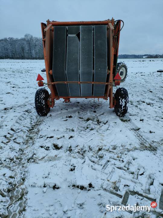 Prasa rolującą Gallignani 6400 nieuszkodzony Wola Zadybska