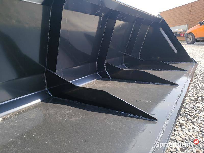 WYPRZEDAŻ Szufla łyżka łycha do tura ładowacz pomorskie Kwidzyn sprzedam