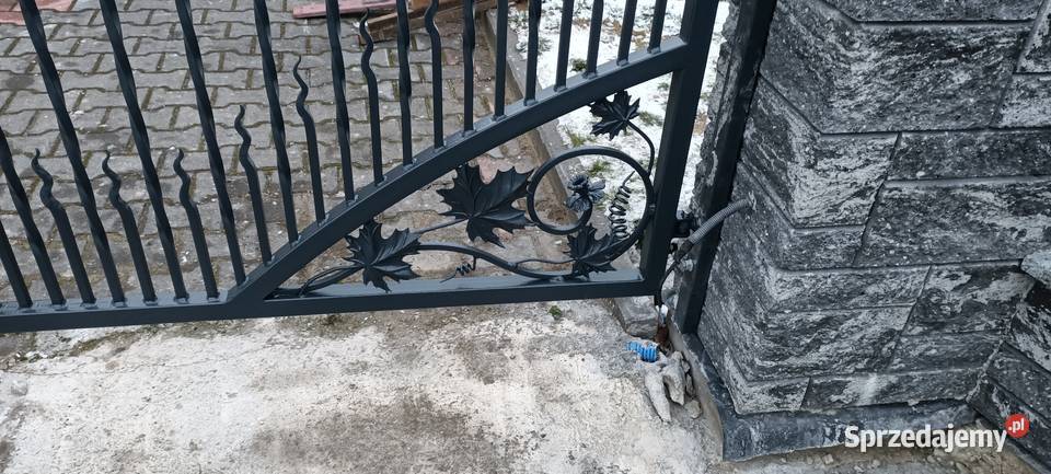 Brama kuta ocynk malowanie proszkowe grafit 7016 Ogrodzenia i bramy łódzkie Radomsko sprzedam