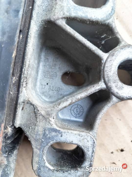 OCTAVIA VW SKODA AUDI PODUSZKA ŁAPA SILNIKA osobowe sprzedam