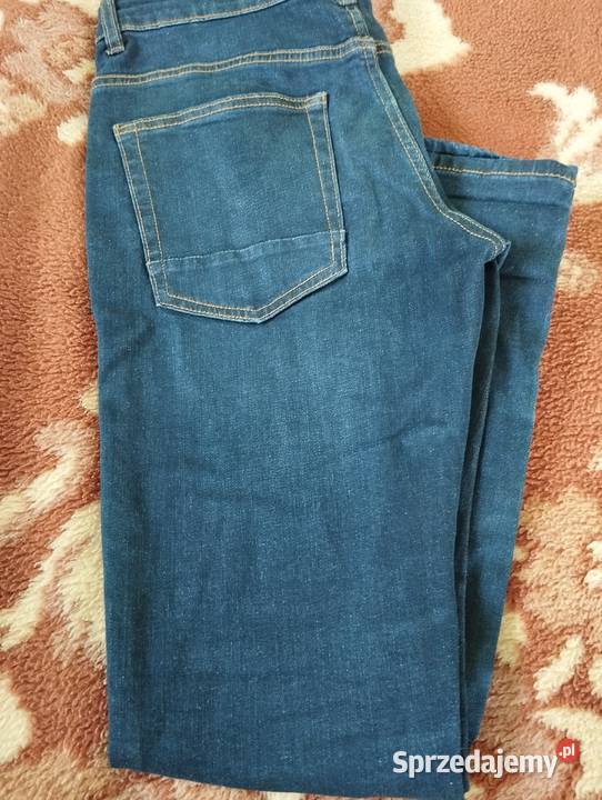 Spodnie jeansy 164 CA stright sprzedam