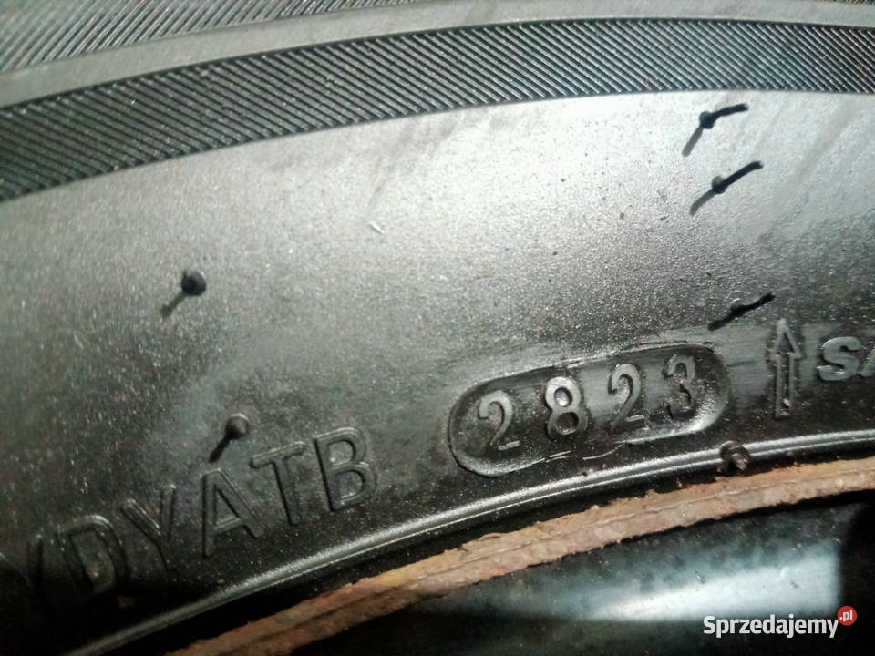 Opony ZIMA 4sz KUMHO WINTERCRAFT WS61 NOWE 2823r