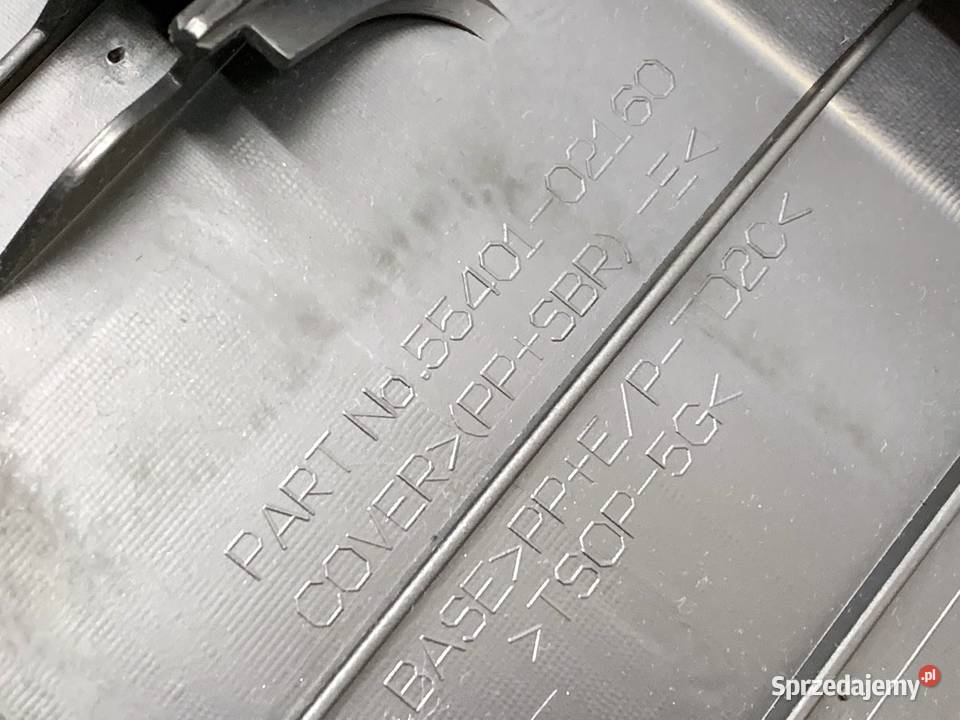 KOKPIT TOYOTA AURIS II Kombi 1318 KONSOLA DESKA osobowe