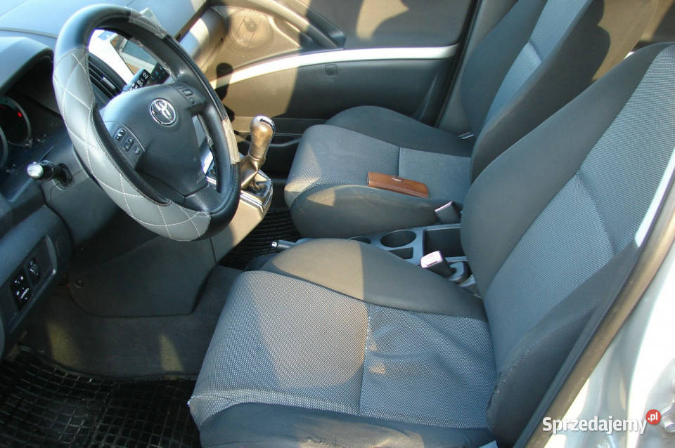 Toyota Corolla Verso Super stan Salon benzyna II klimatyzacja Piła