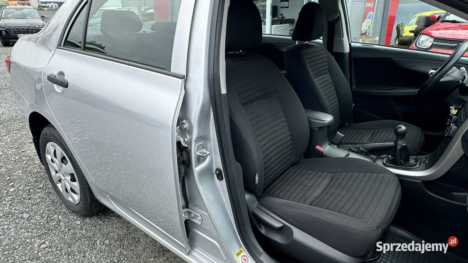Toyota Corolla Benzyna Zarejestrowany 1398cm3 Corolla Elbląg