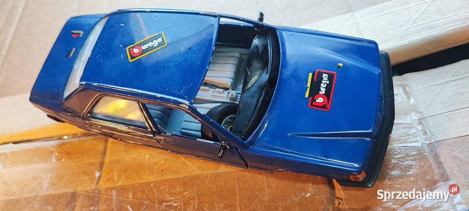 Burago Mercedes 190E 125