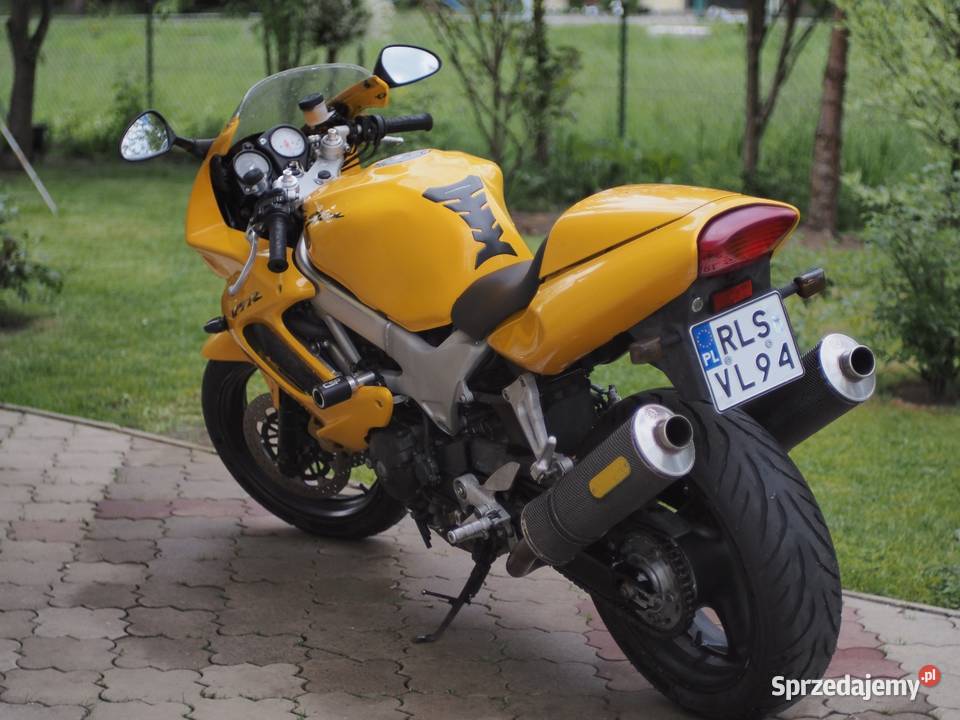 Sprzedam honda vtr1000 benzyna Sanok