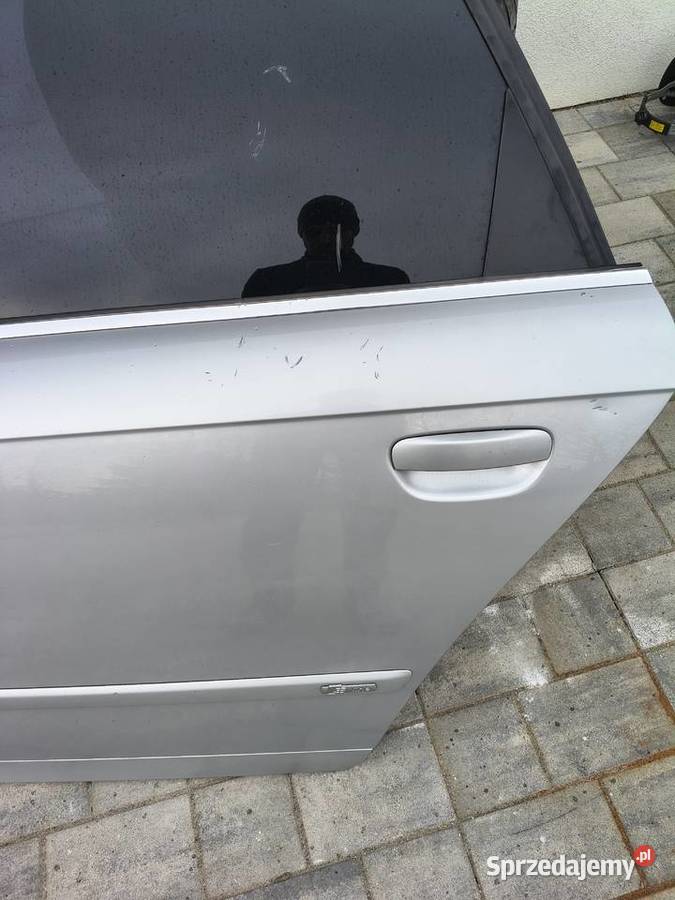 Audi a4 b7 kombi drzwi tylne lewe ly7w