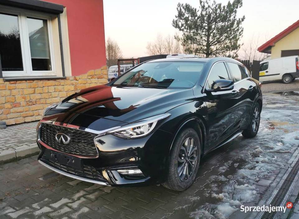 INFINITI Q30 1,5d Premium automat 2019r.