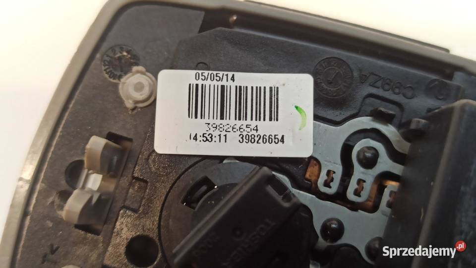 VOLVO V70 III LAMPKA PODSUFITKI 39826654 osobowe