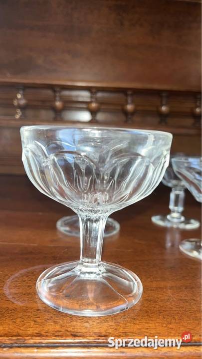 Kieliszek do likieru Śliczne pięknie rżnięte Gdańsk