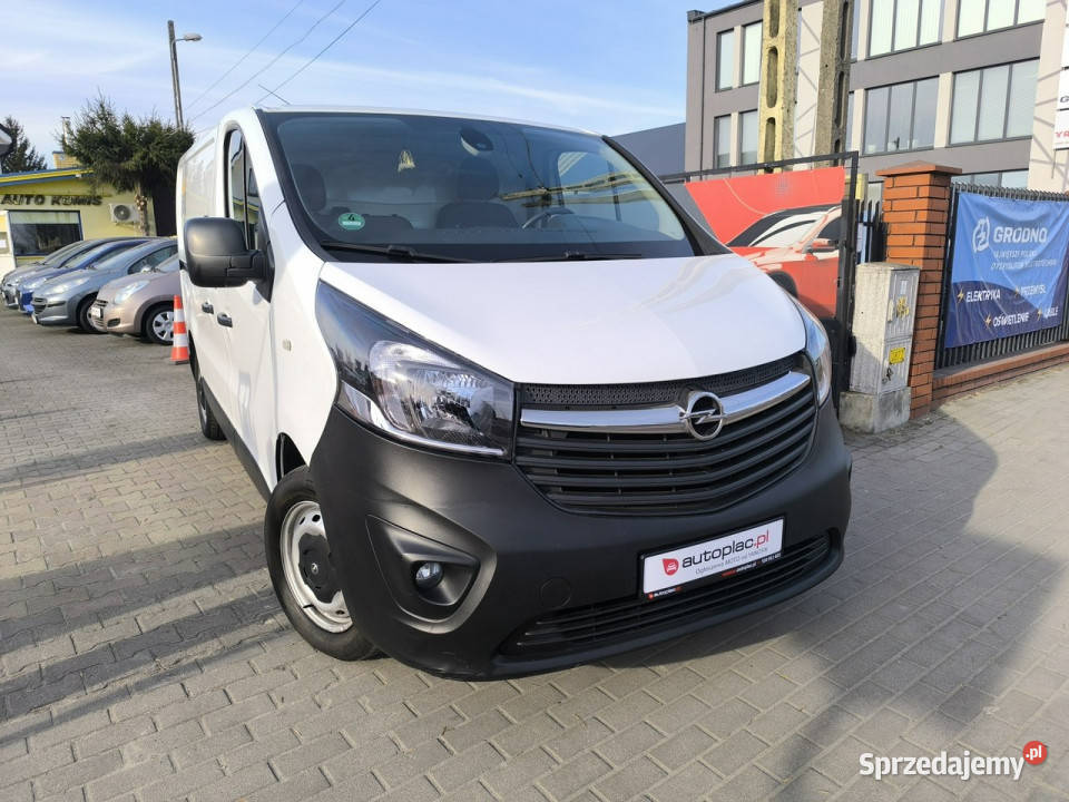 Opel Vivaro 16 CDTi 90 Klimatyzacja Navi Trafic Opel lubelskie Łuków