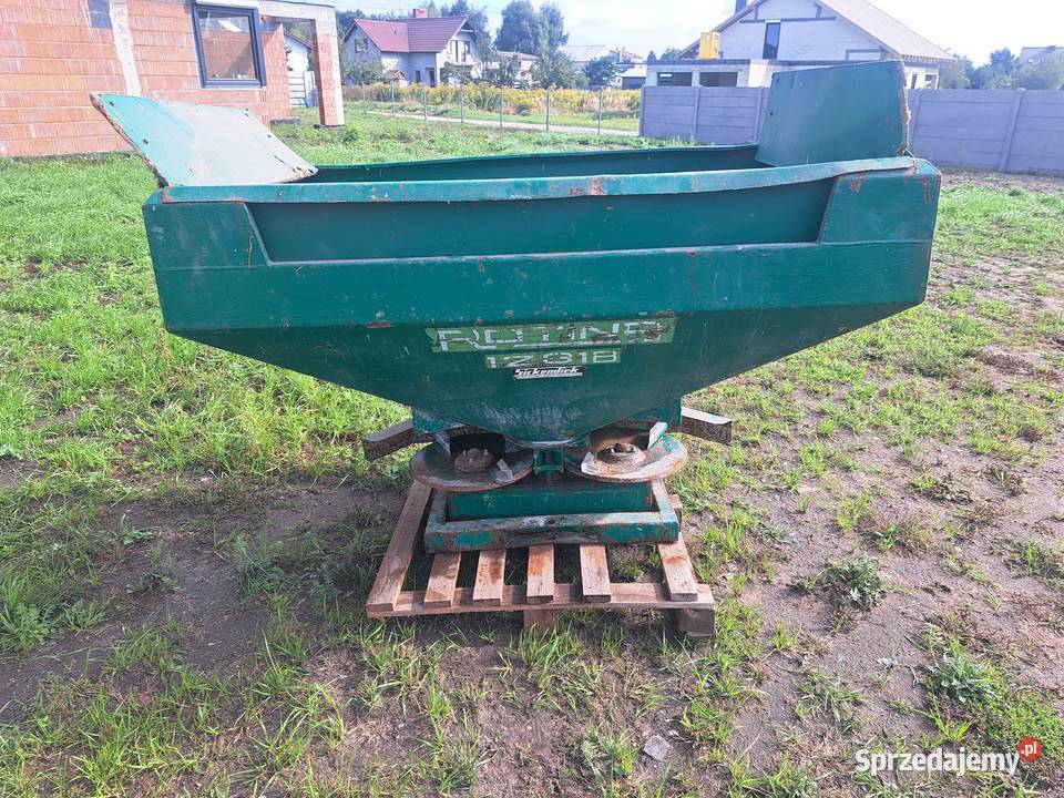 Rozsiewacz nawozu rotina dwa talerze hydraulika Ostrów Wielkopolski