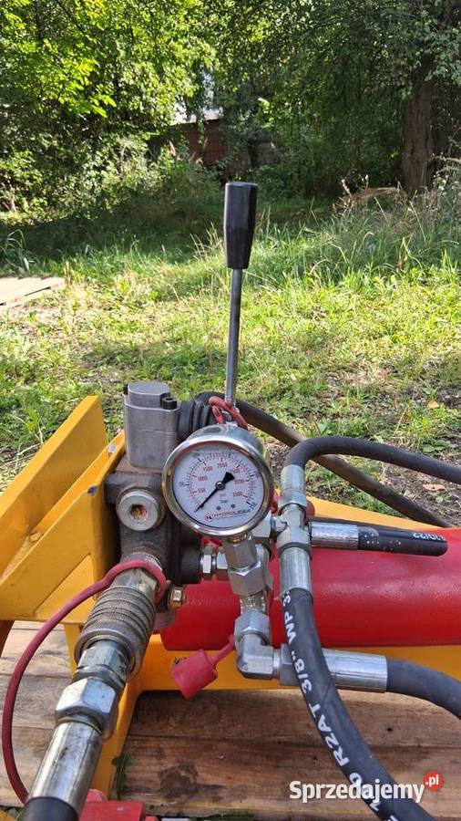 Urządzenie hydrauliczne do przecisków Kielce