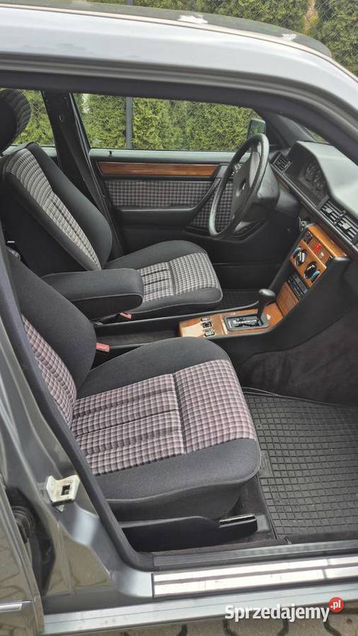 MERCEDES 124 2300 Benzyna automatyczna W124 Sochaczew