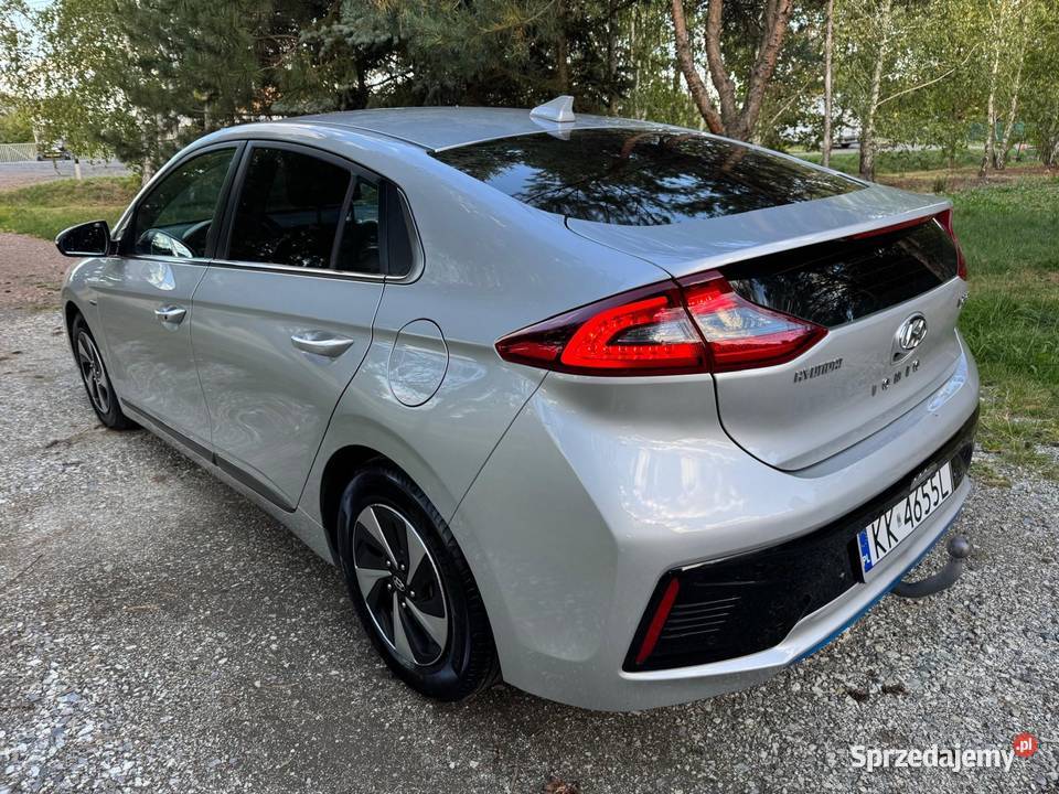 Hyundai IONIQ 16 hybryda lakier metallic Kraków