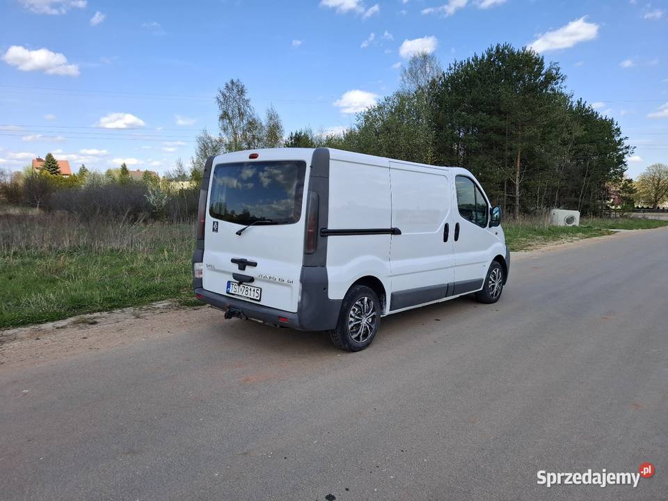 Opel vivaro 19 100 2004 6 biegów kamera przód I sprzedam
