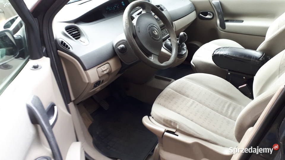 Renault Grand Scenic II 7 osobowy światła przeciwmgielne