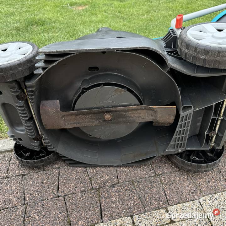 Kosiarka akumulatorowa Gardena 4032 Li 503320 z