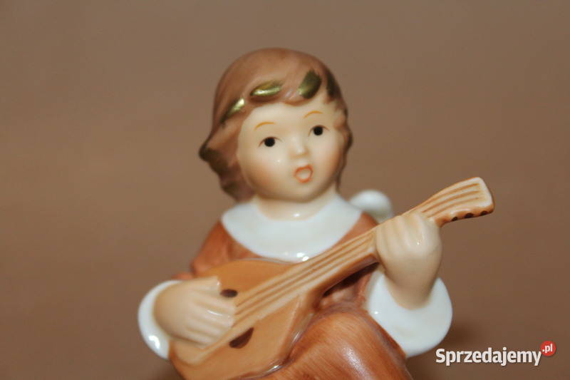Figurka aniołka grającego na banjo Goebel 424 Szczecin