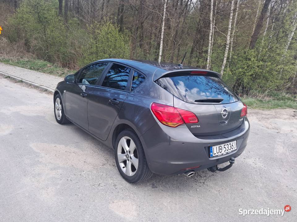 Opel Astra J 14 turbo Rok produkcji 2011 lubelskie Lublin