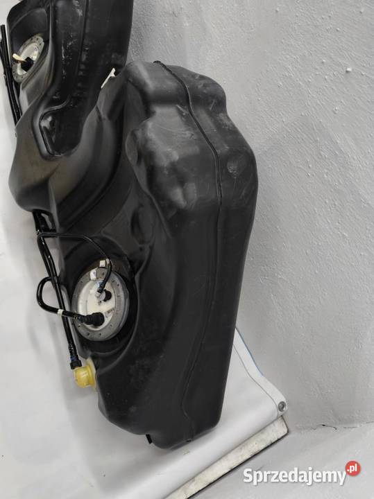 ZBIORNIK BAK PALIWA 25D BMW E61 6764068 osobowe wielkopolskie sprzedam