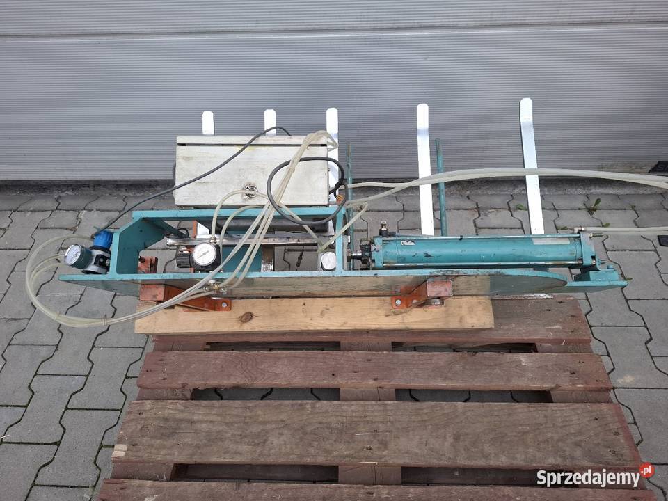 Nablatowy podajnik do strugarki czterostronnej Produkcja Produkcja Sidzina