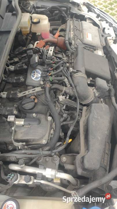 Toyota Auris hybrid 18 gaz Radom