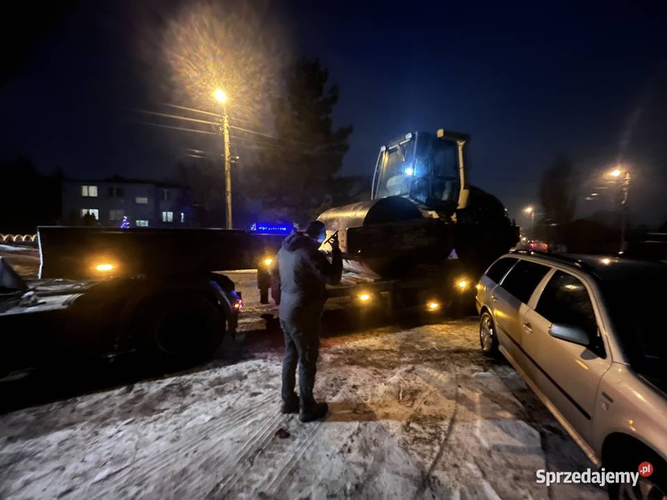 Usługi wanną wywrotą lawetą niskopodwoźową Transport towarów śląskie Mikołów