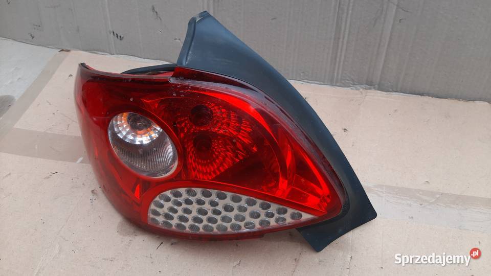 lampa tylna prawa lewa PEUGEOT 206 206 plus 3 i Dębno