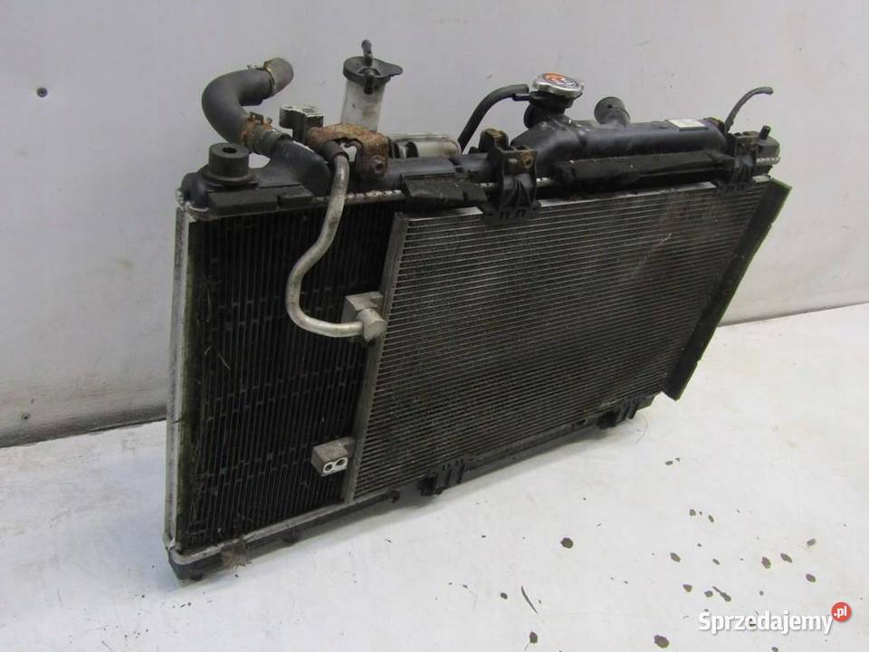 KOMPLET CHŁODNIC WENTYLATOR 15D MAZDA 2 DJ 15 D Chłodnie wody sprzedam