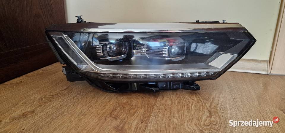 Lampa przednia VW Passat b8 PRAWA Gliwice