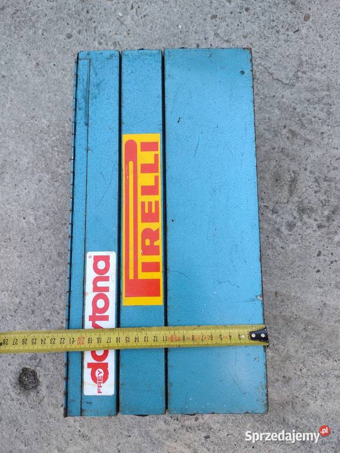 Skrzynka narzędziowa metalowa małopolskie Gołcza