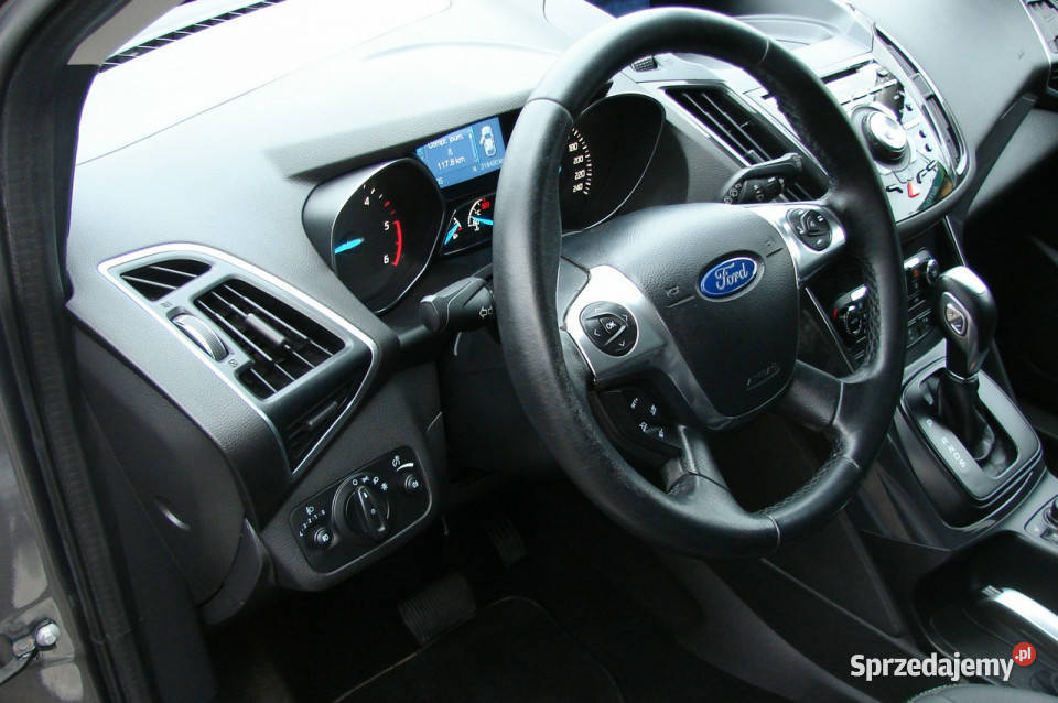 Ford Kuga 20 TDCI 140 Titanium Ful II 2012 światła przeciwmgielne