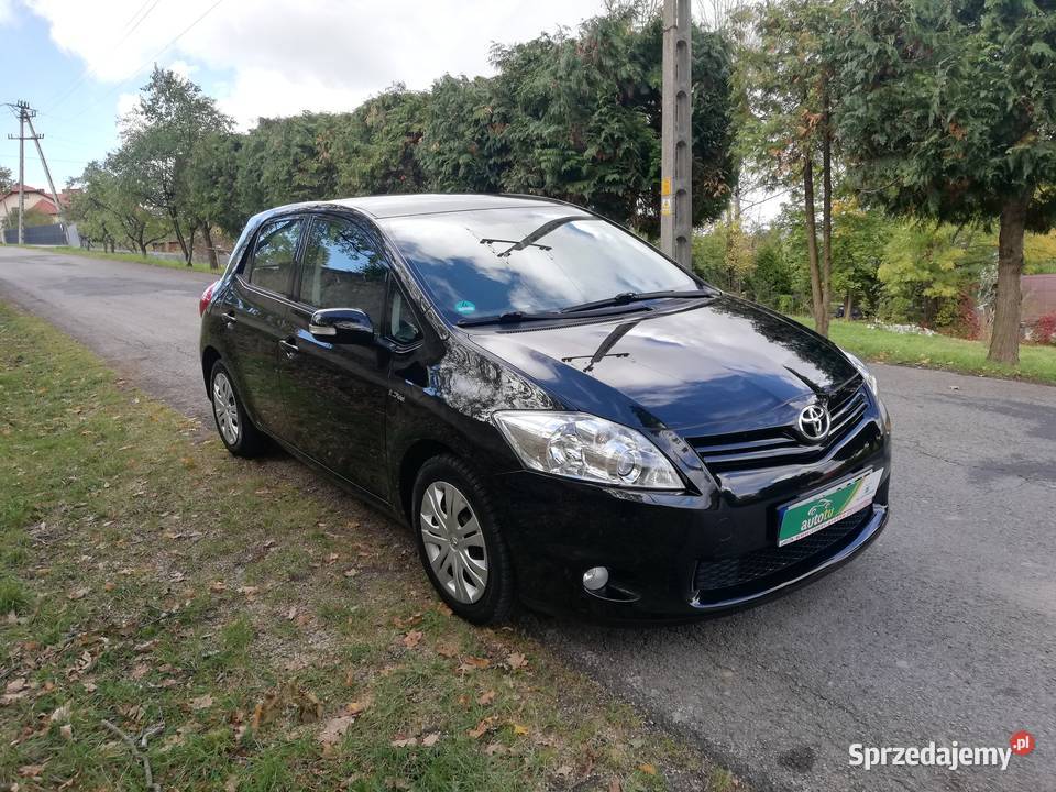 Toyota Auris 16 132 Kalwaria Zebrzydowska