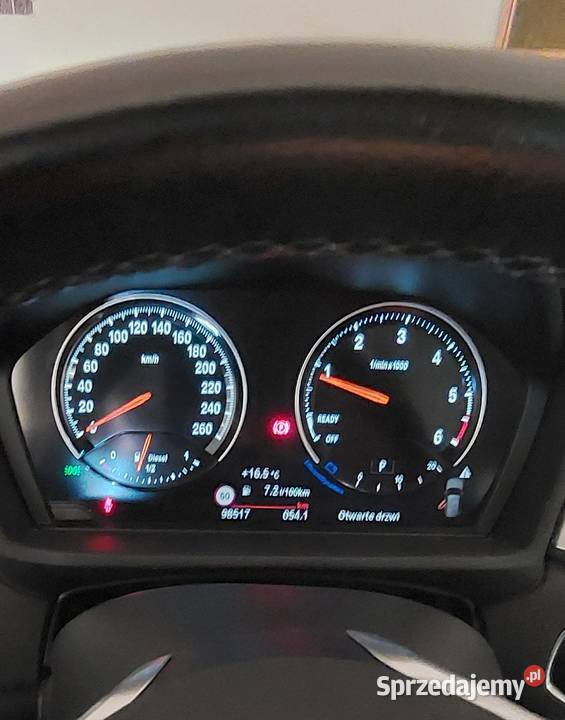 BMW X1 18D xdrive 2018 niski przebieg 150KM łódzkie Tomaszów Mazowiecki