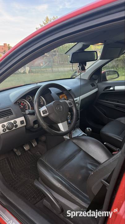 Opel Astra H 20T 1999cm3 Zelów
