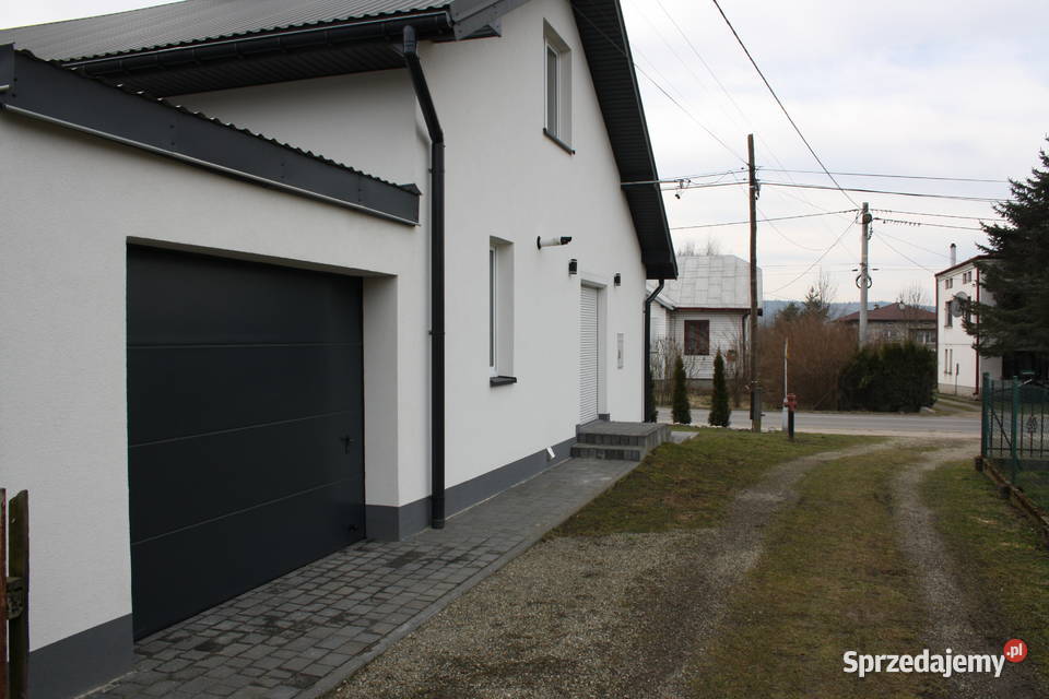 Dom Dobieszyn na małej działce Nieruchomości