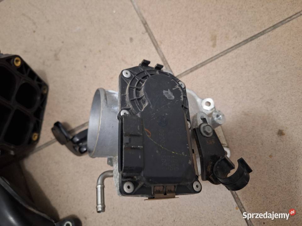 Lexus RX 400h Toyota przepustnica 2203020060 Przepustnice Toruń