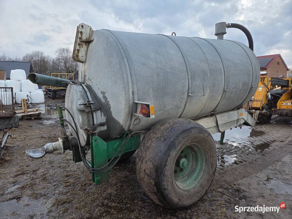 Sprzedam beczkowóz Reolama aplikator nieuszkodzony Barłogi