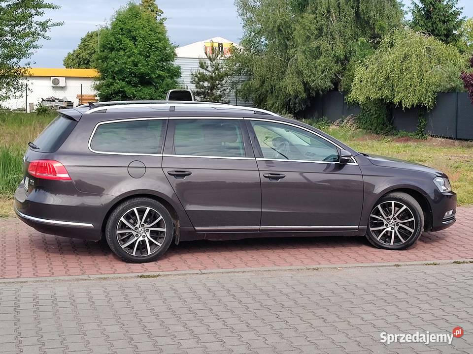 VW PASSAT 20 TDI skóra nawi panorama światła przeciwmgielne Leszno