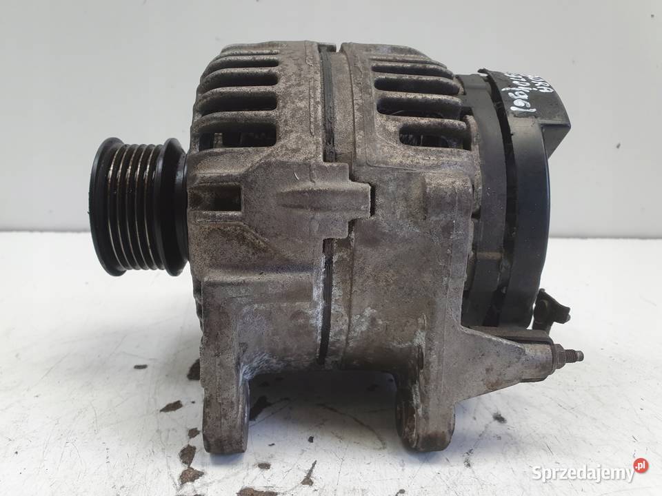 VW Bora 19 TDI ALTERNATOR bosch 06F903023F 140A Janów sprzedam