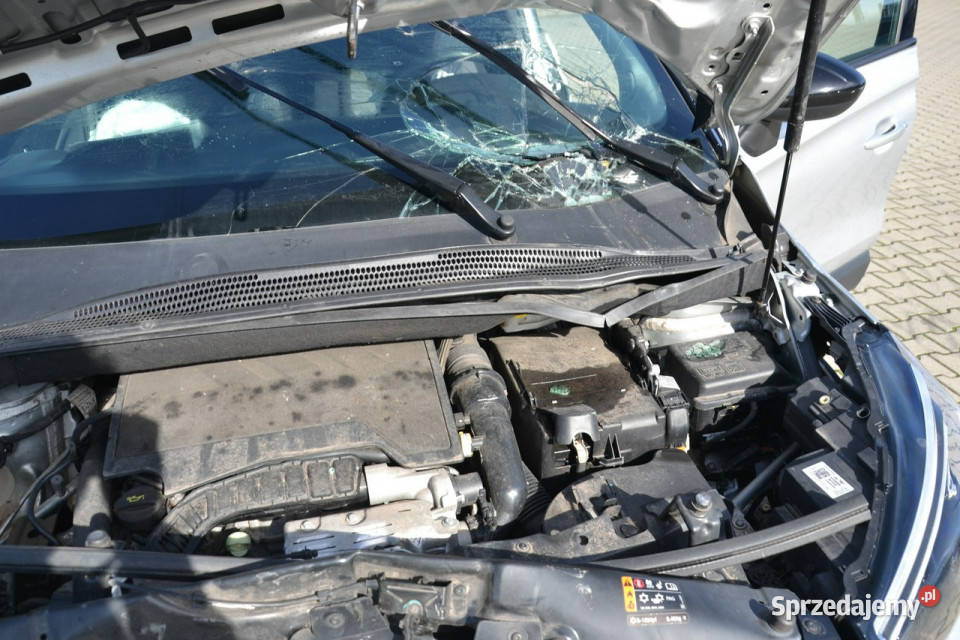 Opel Crossland X 12 t benzyna 110 6biegów 1200cm3 Kęty sprzedam