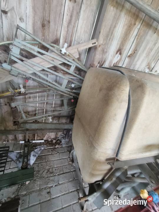 Opryskiwacz 300l