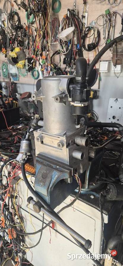 Ogrzewanie Eberspacher Hydronic MII D12W 24V ciężarowe Komorze