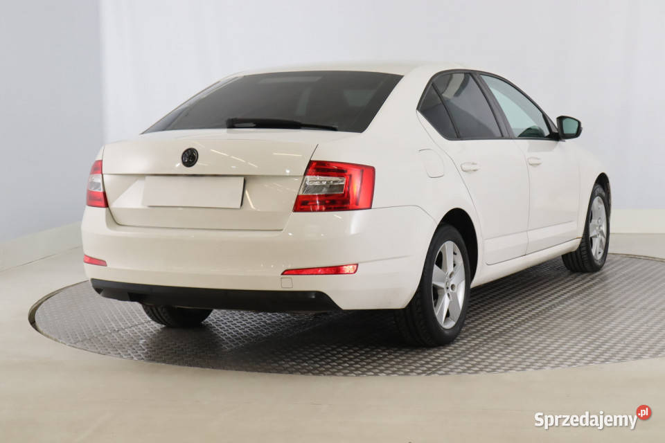 Skoda Octavia 20 TDI światła przeciwmgielne Zabrze
