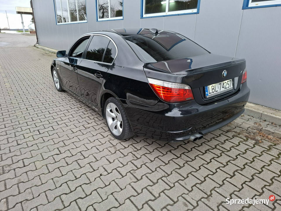 BMW 523 25 Benzyna bogata wersja ważne opłaty czarny Motoryzacja Jacków