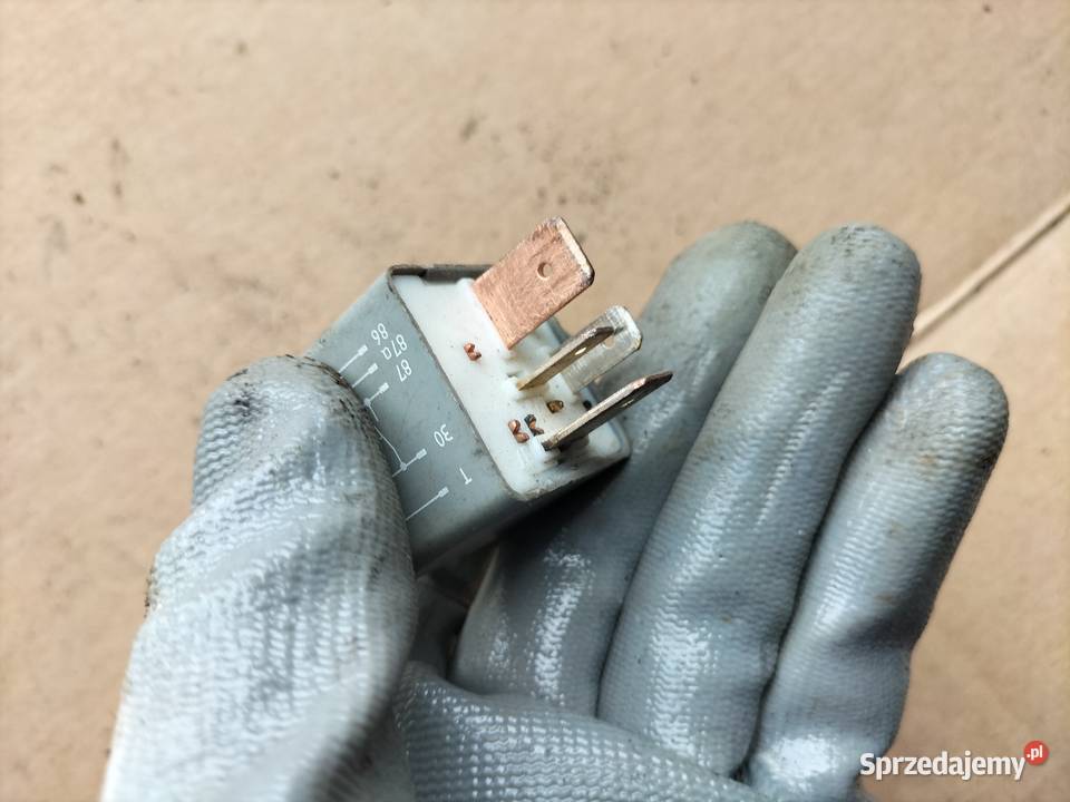 PRZEKAŹNIK 208 8A0951253B osobowe lubelskie Kamień-Kolonia